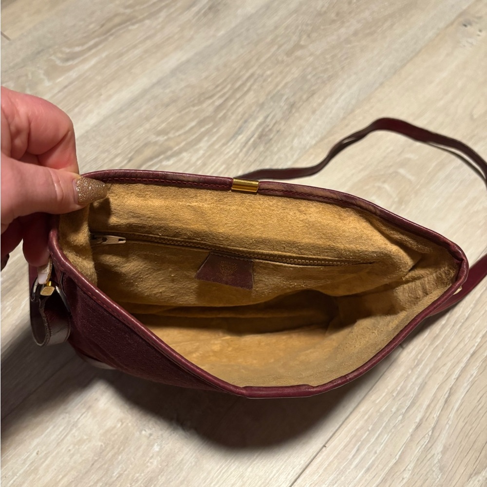 Gucci Vintage Micro Guccissima in a burgundy canvas & leather crossbody bag - Picture 11 of 16